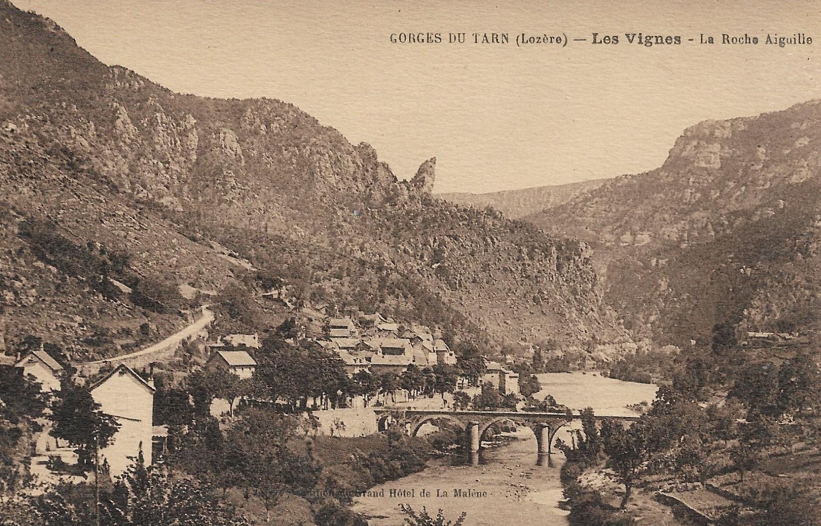 /France/FR_place_1903-1938_Gorges du TARN (Lozere) - Les Vignes - La Roche Aiguille.jpg